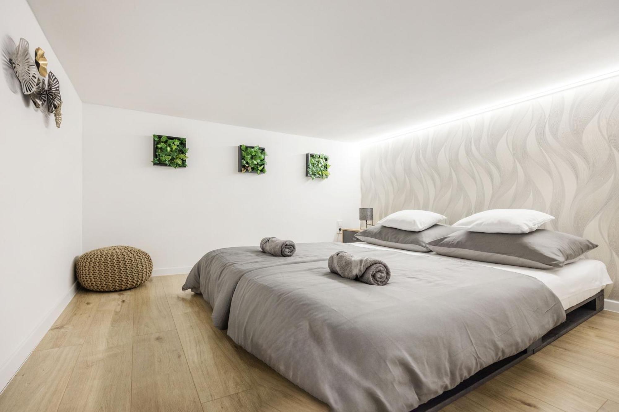 Modern Downtown Oasis Apartment บูดาเปสต์ ภายนอก รูปภาพ